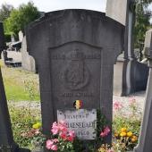 Grave of François P DE HAESELAER