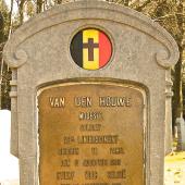 Grave of Modestus Carolus Ludovicus VANDENHAUWE
