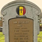 Grave of Honoreus Leonardus VAN EETVELDT