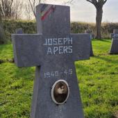 Grave of Jozef Teofiel APERS