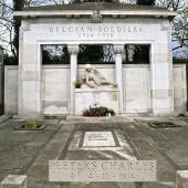 Grave of Carolus PEETERS