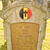 Grave of Rene DE WOLF