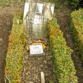 Grave of Onesiphore Gustave Ghislain OST