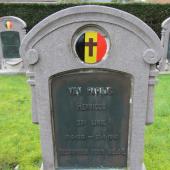 Grave of Henri M. VAN PARIJS