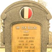 Graf van René Kamiel VAN DEN BULCKE