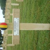 Grave of Oscar VAN HAEZEBROECK