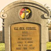 Grave of Richardus VAN DEN BERGHE