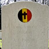 Grave of Arthur Edmond PIQUIN