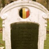 Grave of Joseph Corneille VAN OVERSTRAETEN