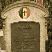Grave of Rene PANNEKOEKE