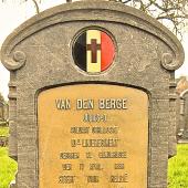 Grave of Julius Oscar VAN DEN BERGE