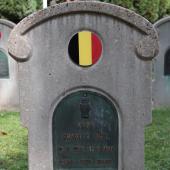 Graf van Charles, Ph. SIPS