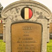 Graf van Pierre VLIEGER