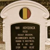 Grave of Petrus VAN HOYDONCK
