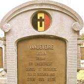 Graf van Julien VAN DE VEIRE