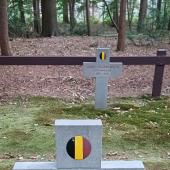 Grave of Robert Jean Nicolas LERUTH