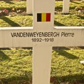 Grave of Pierre VAN DENWEYENBERG