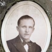 Photo of Jean, L.E. DE WILDE