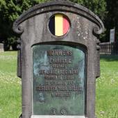 Grave of Evariste Gommaire MOMMENS