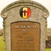 Grave of Petrus Cyriel VAN DEN HOUTEN
