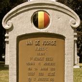 Grave of Remi Theofiel VAN DE VOORDE
