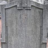 Grave of Gustave Benoït VAN DE VOORDE