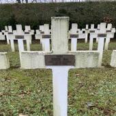 Grave of Rene F DECKER