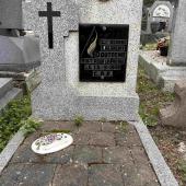 Grave of Laurent, G.G. DOUTREWE