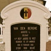 Grave of Auguste Louis VANDENBERGHE