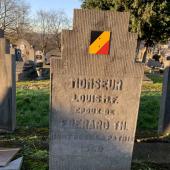 Grave of Louis, M.F. MONSEUR