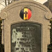Grave of Albert Maurice Fernand VANGREVELINGHE
