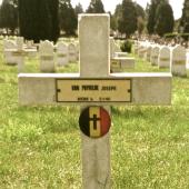 Grave of Leonard François Joseph VAN PUYVELDE