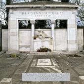 Grave of Laurent VAN DEN EEDE