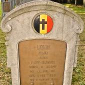 Grave of Julianus LEUNIS