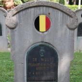Grave of François A. M. DE WOLF