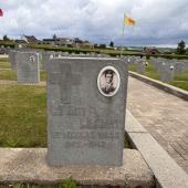 Graf van Guy Valentin Charles LECHAT