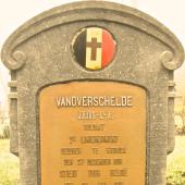 Grave of Léon Arthur VANOVERSCHELDE