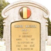 Grave of Amandus Arthur VAN DER WAERDEN 