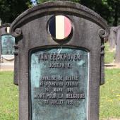 Grave of Joseph Mathilde Charles VAN EECKHOVEN