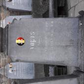 Grave of Arnold VOETS